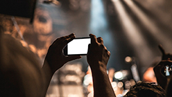 无限呼叫别人电话的软件